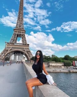 Laura Lexxy Laura Lexxy