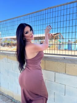 Pariz Zianna Pariz Zianna